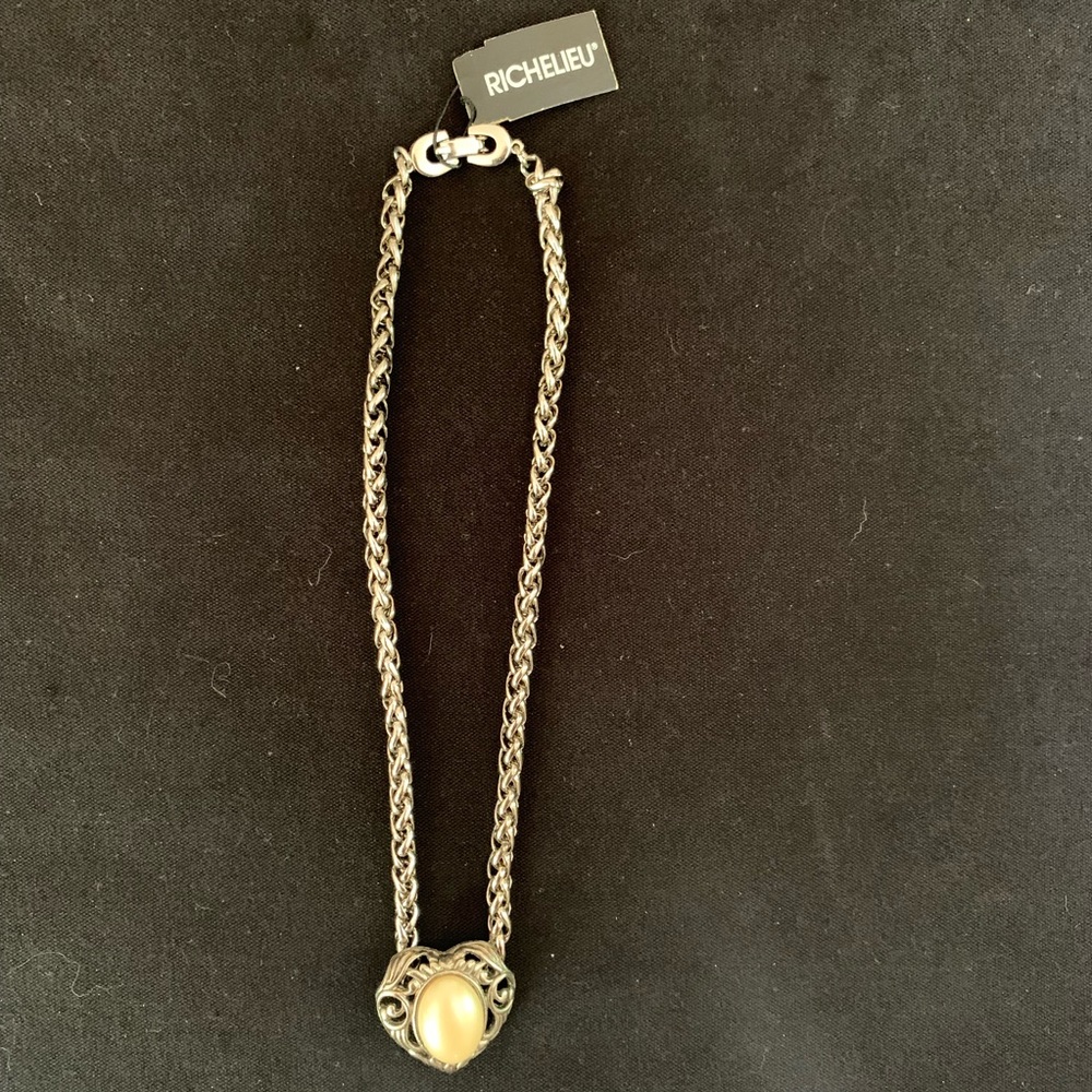 Richelieu Heart Pendant Necklace